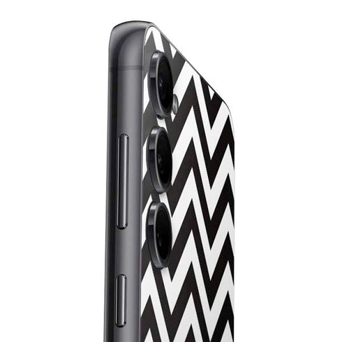 University of Iowa Hawkeyes Chevron Print Galaxy S25 Skin